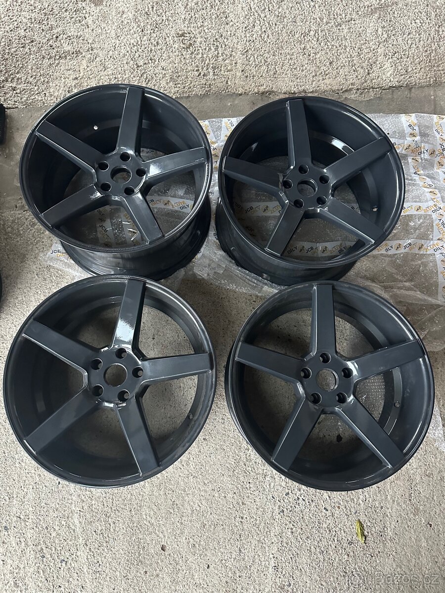 Kola Vossen R20