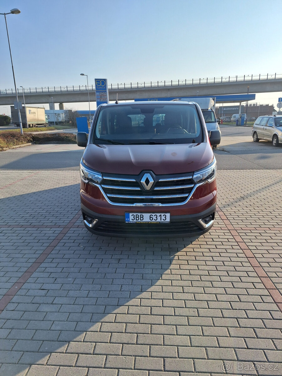 Prodám Renault Trafic L1 dCI 150 rv.2023, 5míst