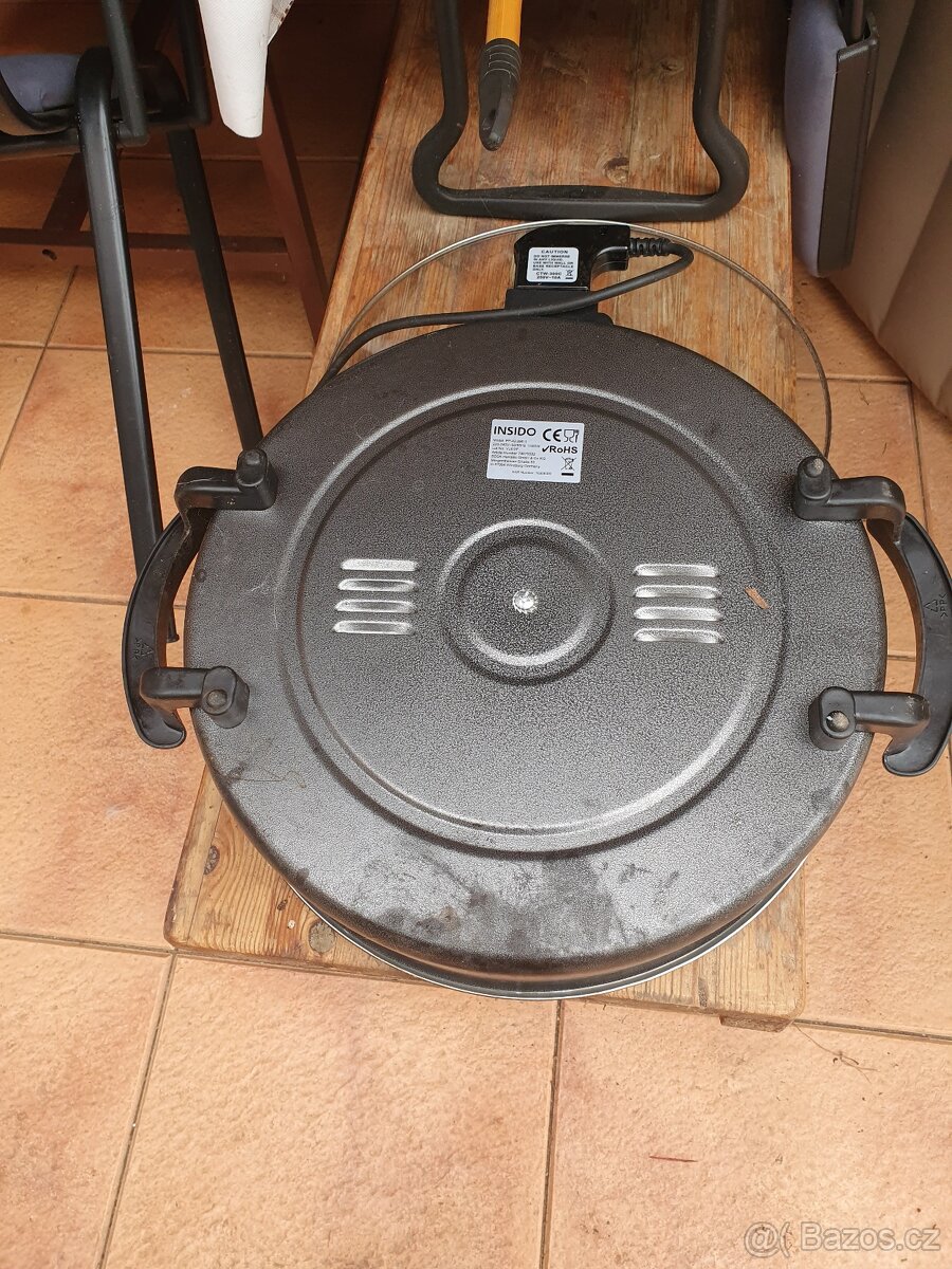 Grilovací el. pánev, hrnec s pokličkou