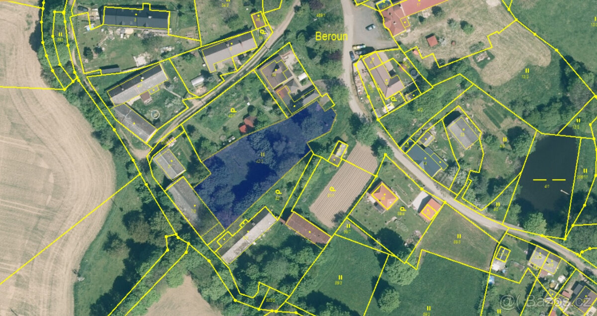 Stavební pozemek 1974 m2 pro dům nebo chalupu