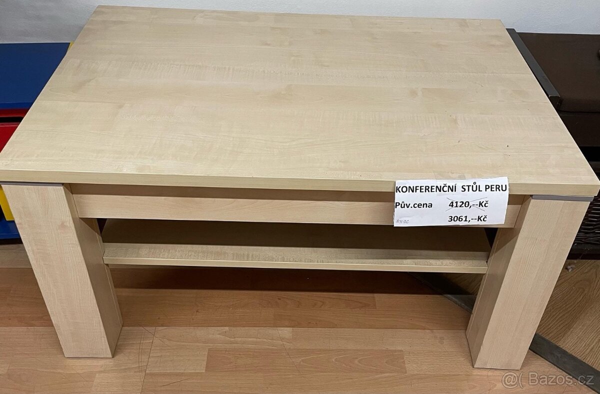 Konferenční stolek
