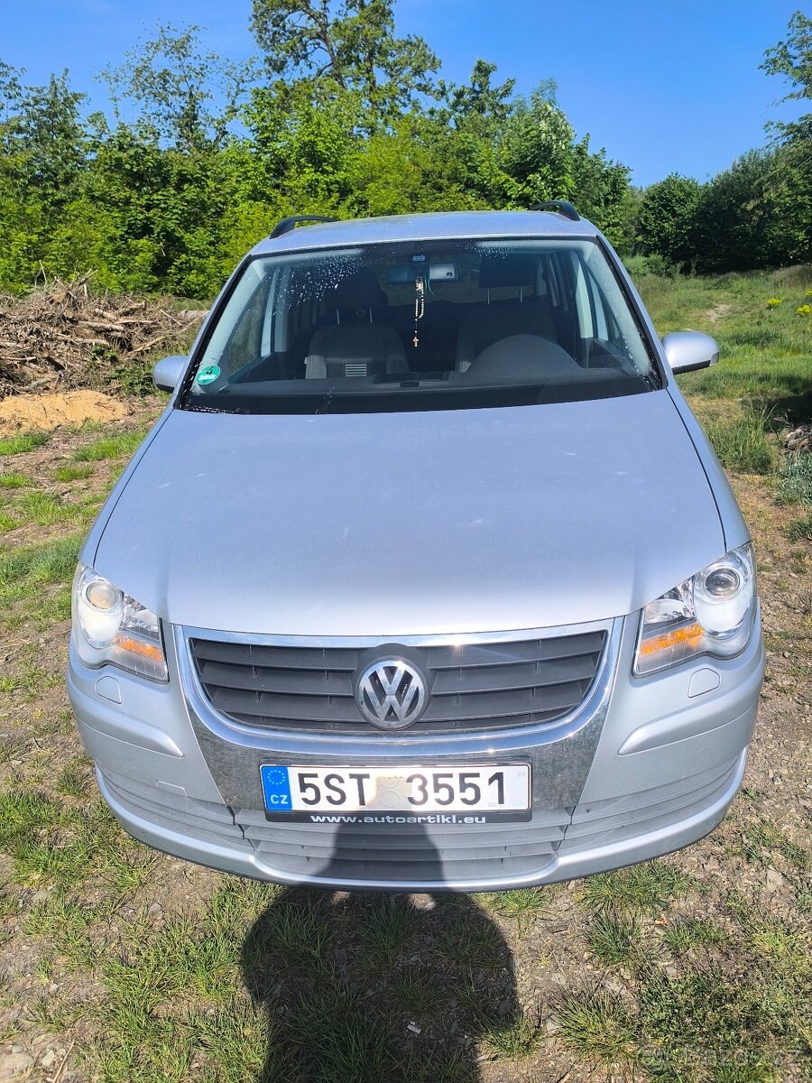 Touran 1,6MPI Limited