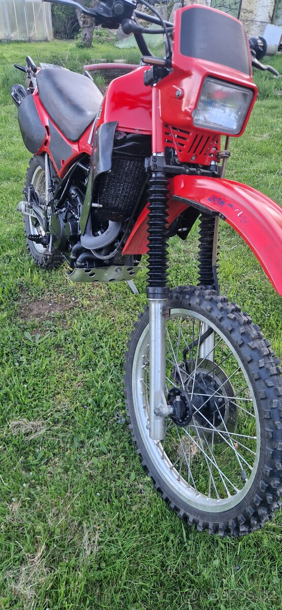 Kawasaki klr600 s doklady