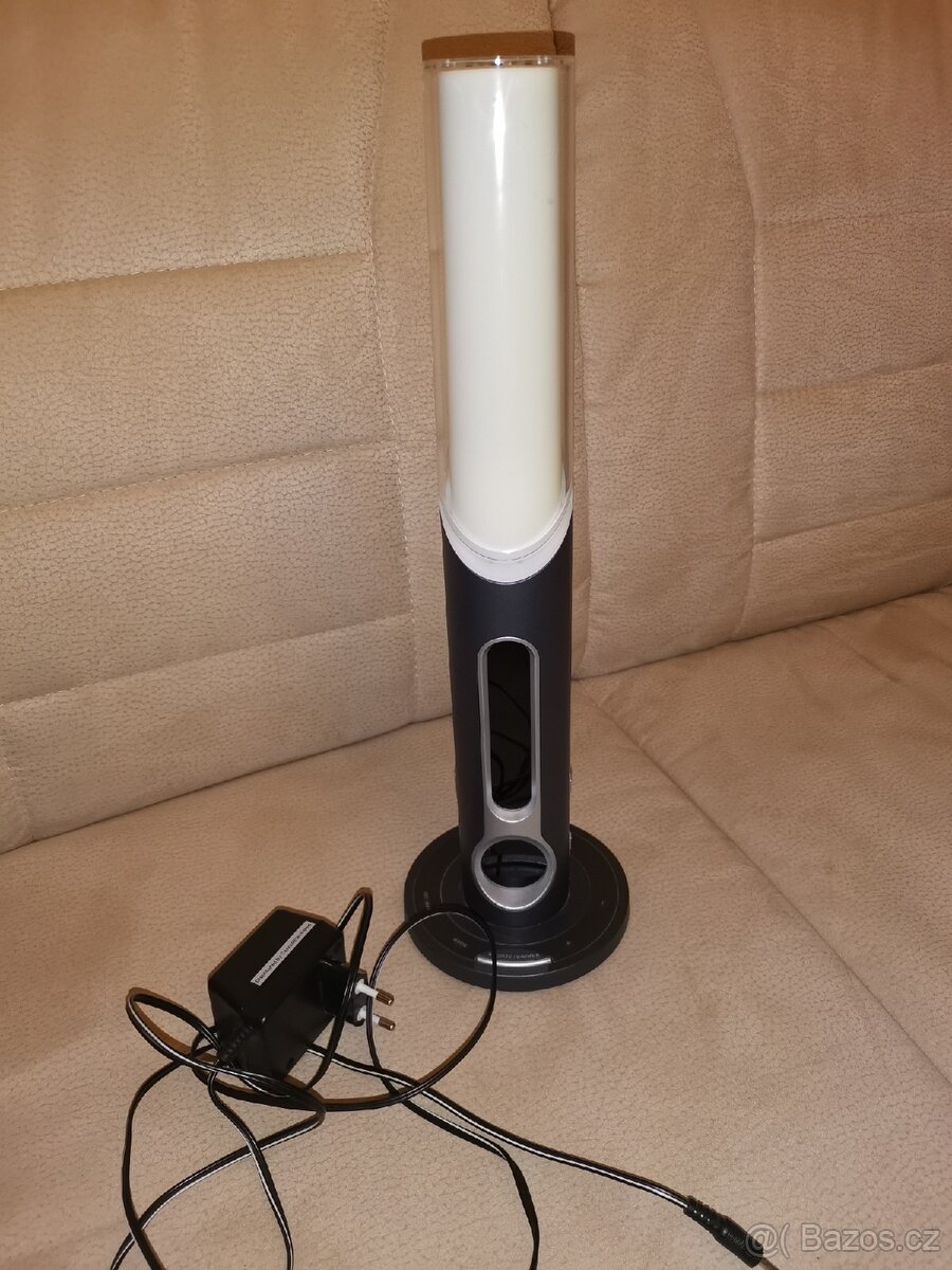 Budík do sítě s projektorem Conrad 9865