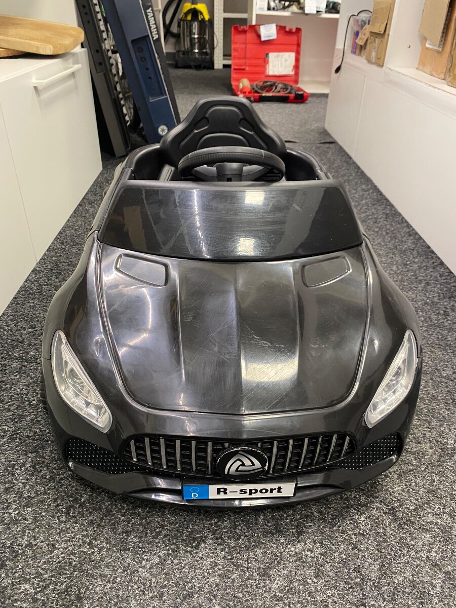 Elektrické autíčko na ovládání D-sport