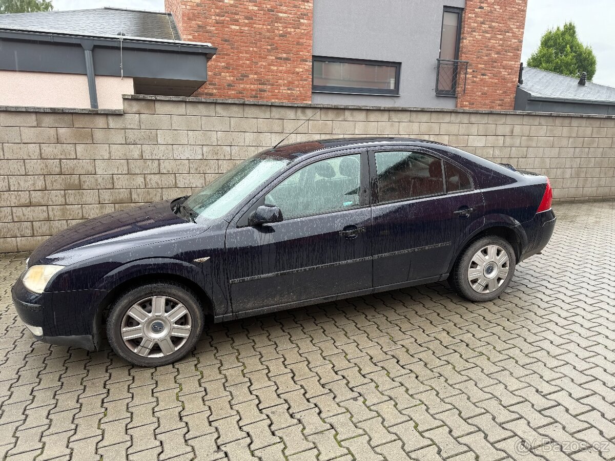 Ford Mondeo 1.8i