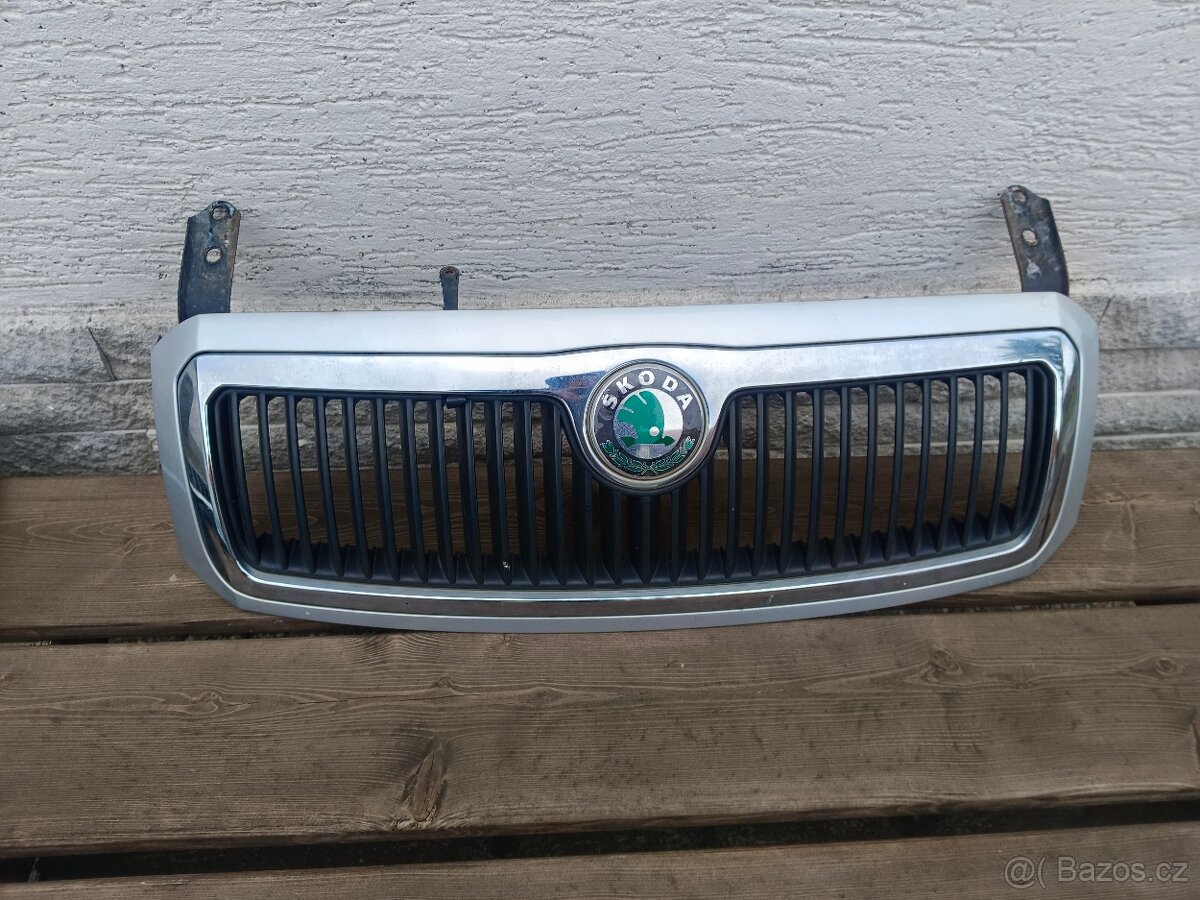 Maska fabia 1 stříbrná 9102