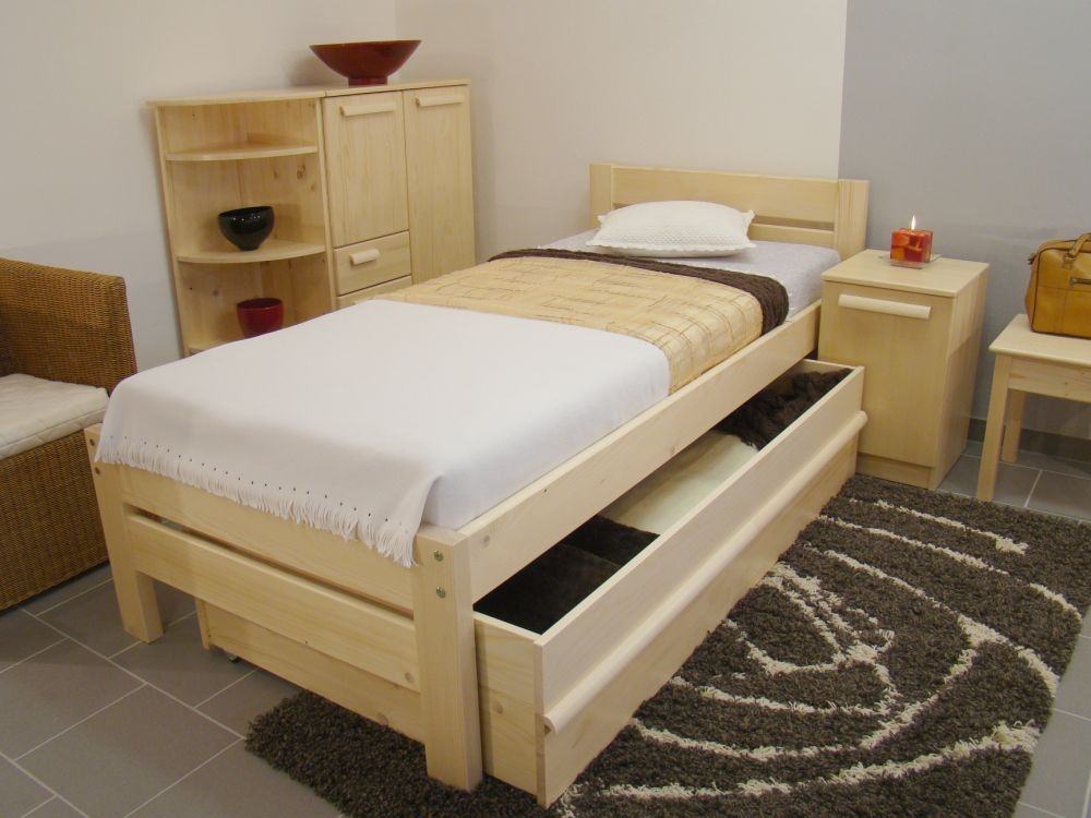Zvýšená postel z masivu NELA NR SENIOR
