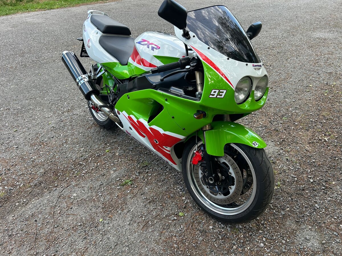 Kawasaki ZXR 750 L 1994 po renovaci