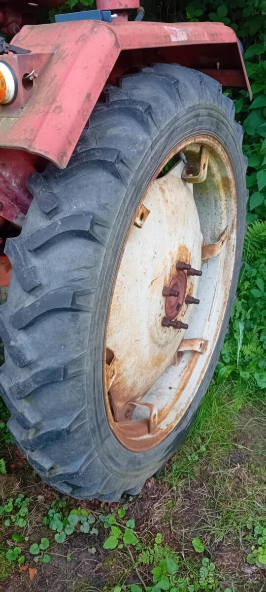 Originální disky RS 09 + pneu 8.3 36 AS