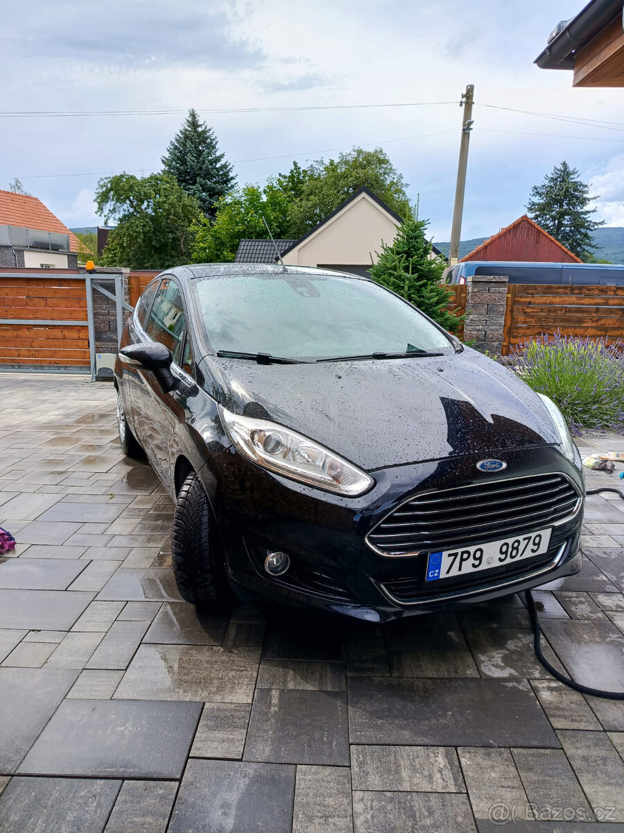 FORD FIESTA MK7 FACELIFT 2013