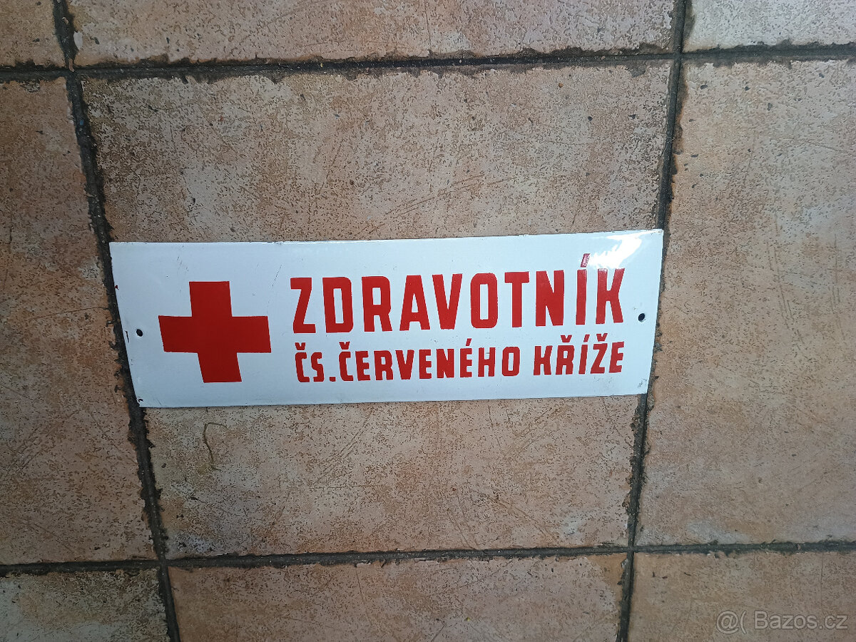 Smaltovaná cedulka zdravotník