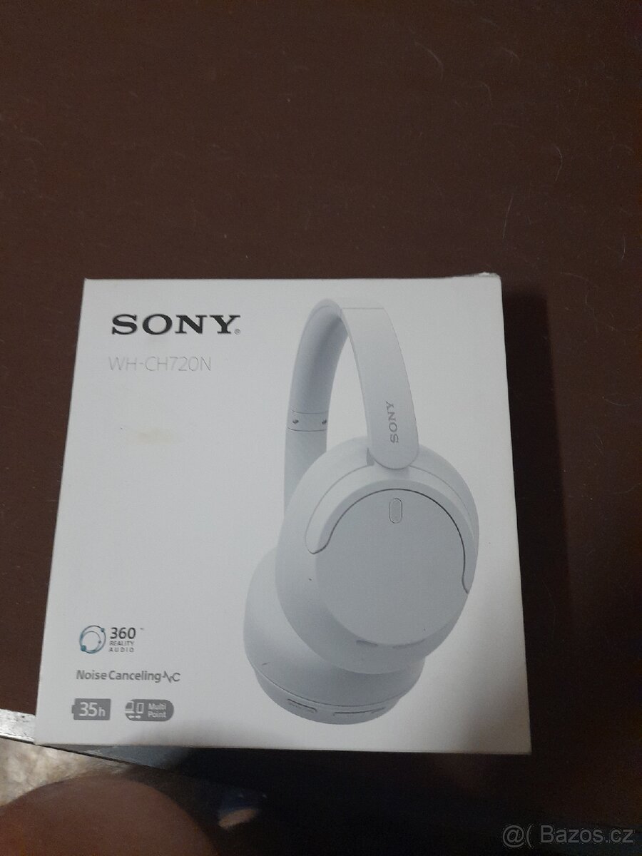 Sluchátka SONY