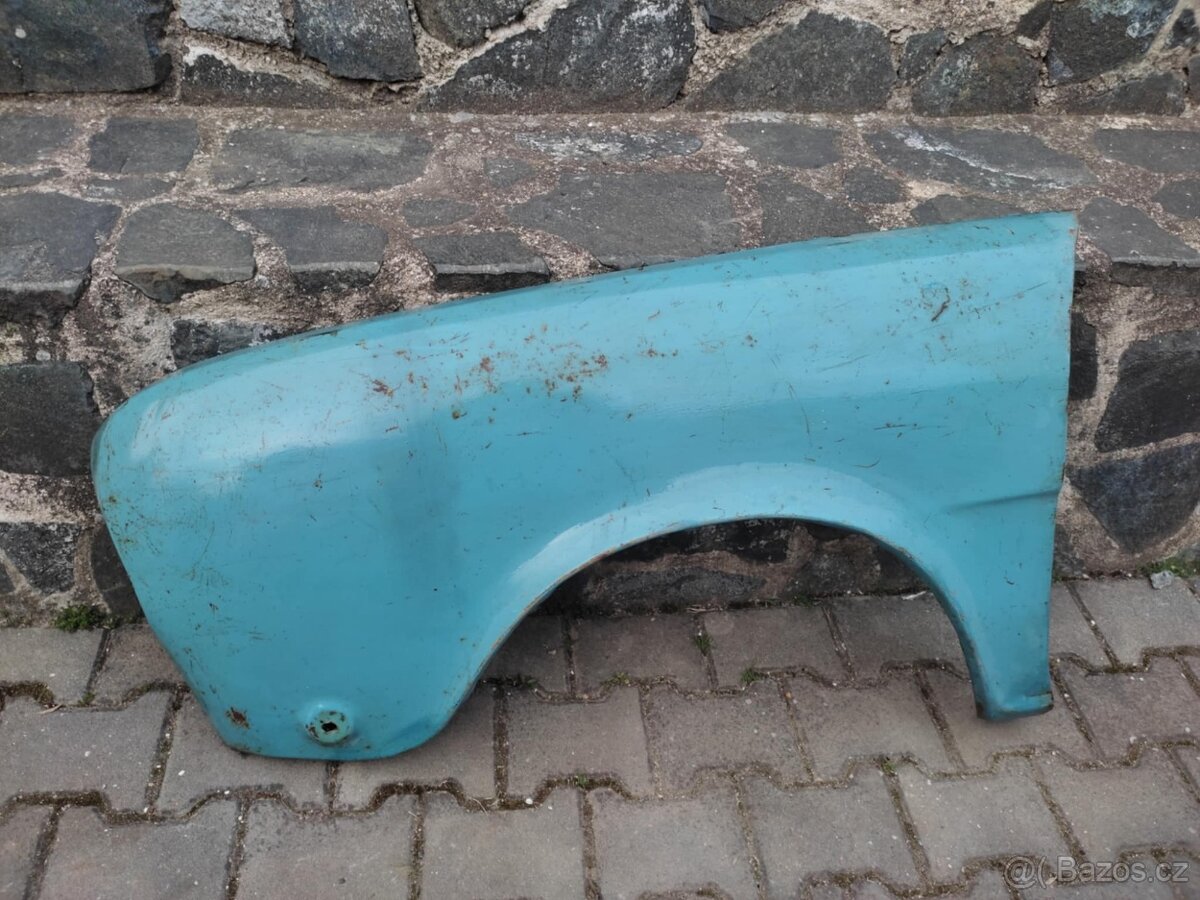 Blatníky škoda 100