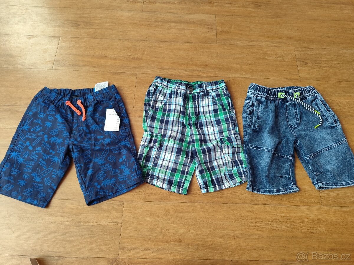 3x kraťasy Kiki&koko a Grace122