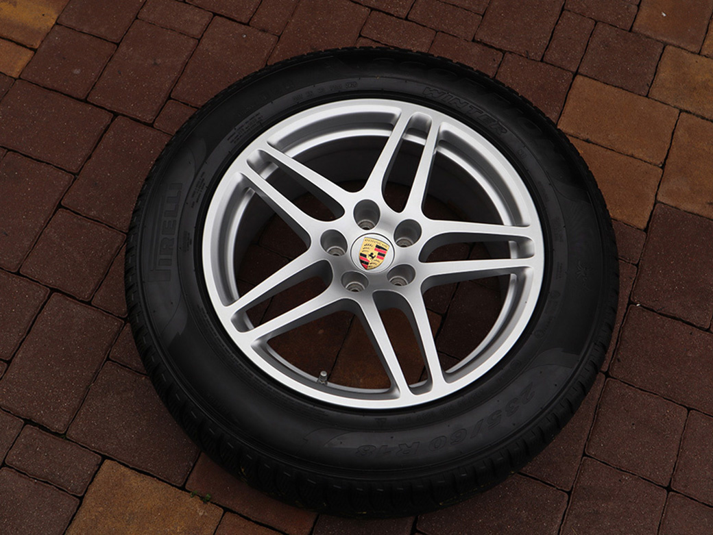 18" 5x112 PORSCHE MACAN ZIMNÍ VČETNĚ ČIDEL