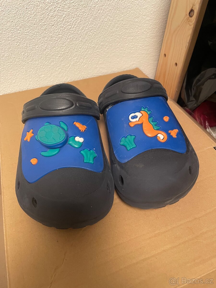 Dětské pantofle/sandály