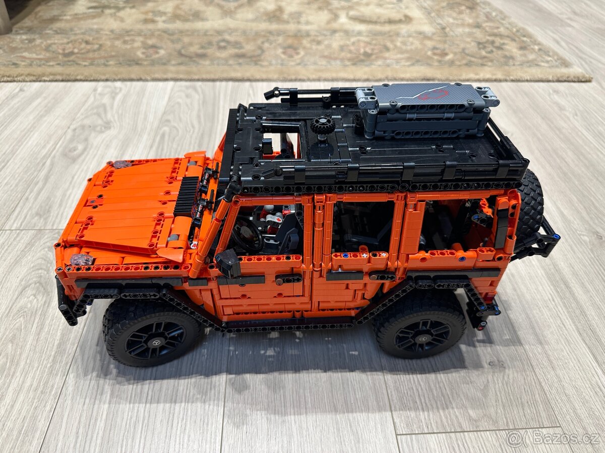 Lego Technic Mercedes Benz G500 42177
