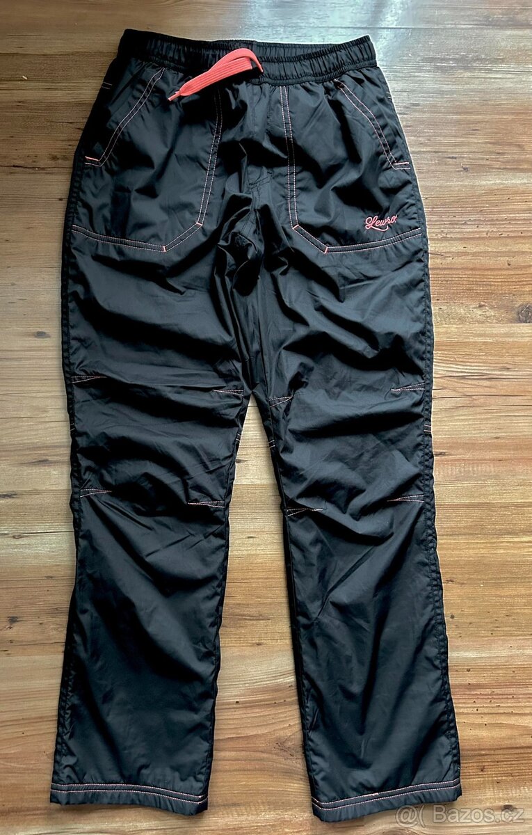 zimní kalhoty/oteplováky Lewro