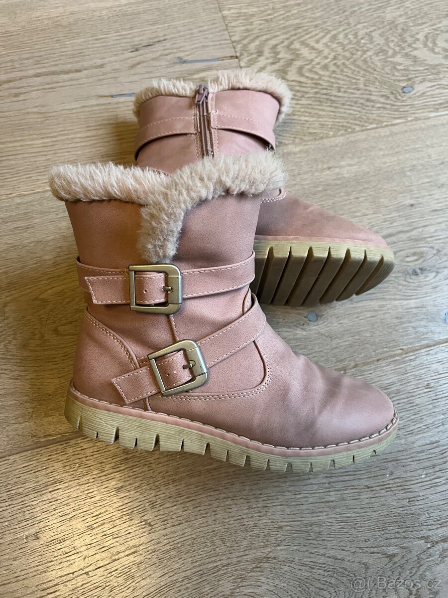 Zimní boty s kožíškem vel. 30
