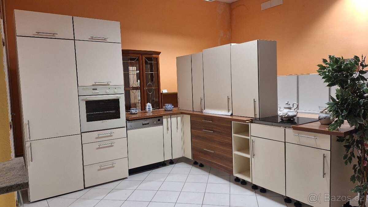 Kuchyňská linka německé výroby