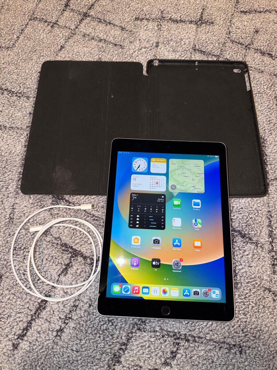 Apple iPad Pro 9.7" 128 GB Wi-Fi Space Gray