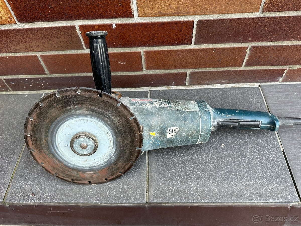 Úhlová bruska Bosch GWS 20-230