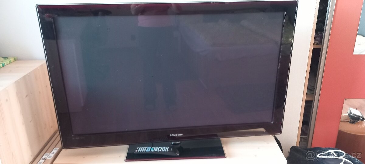 TV