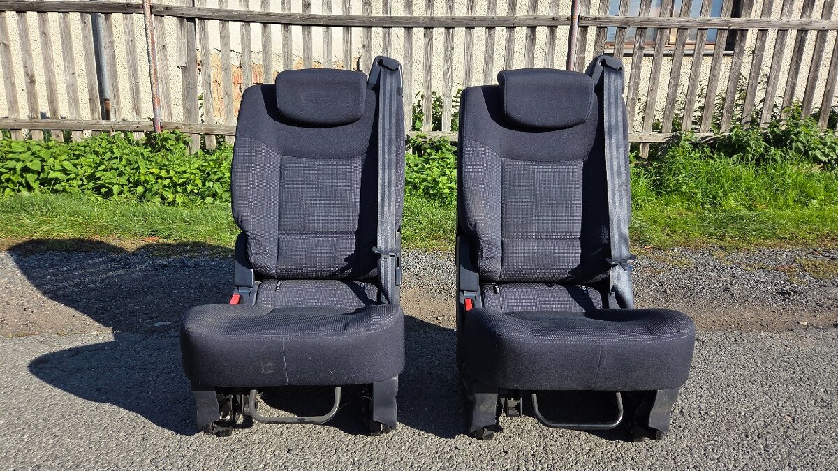 Sedačky Renault Espace IV