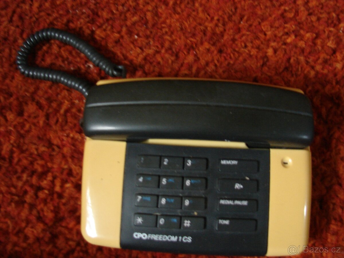 TELEFON Vytáčecí RETRO