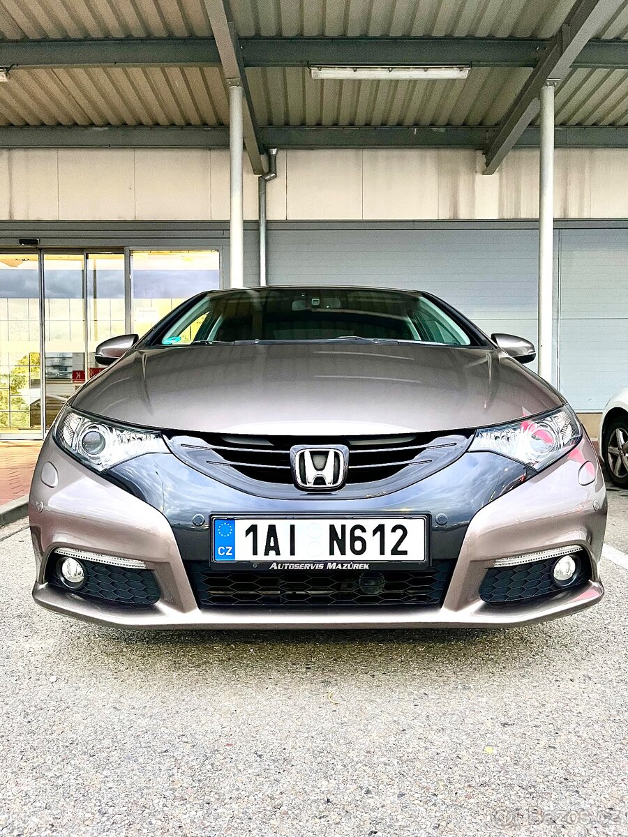 Honda Civic 2014 1,8i 9g