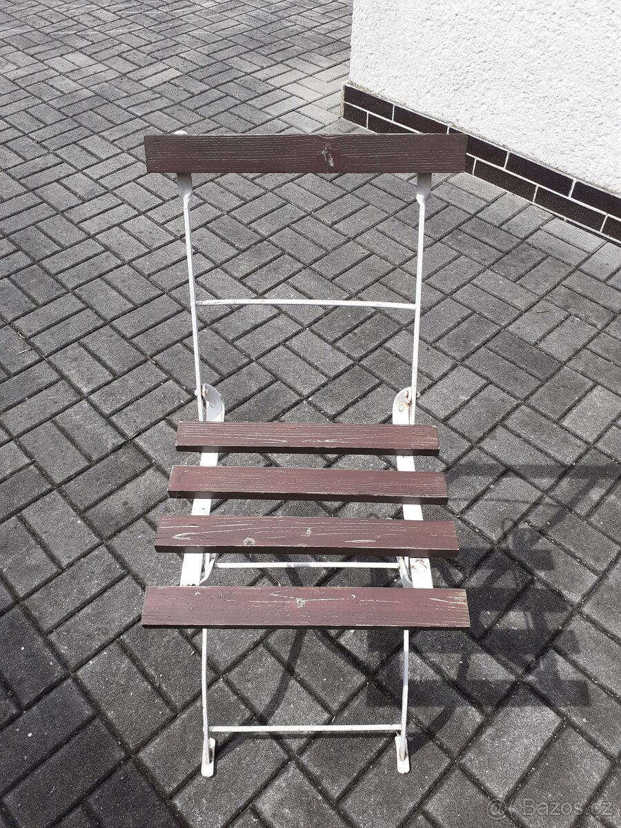 Zahradní židle starožitná