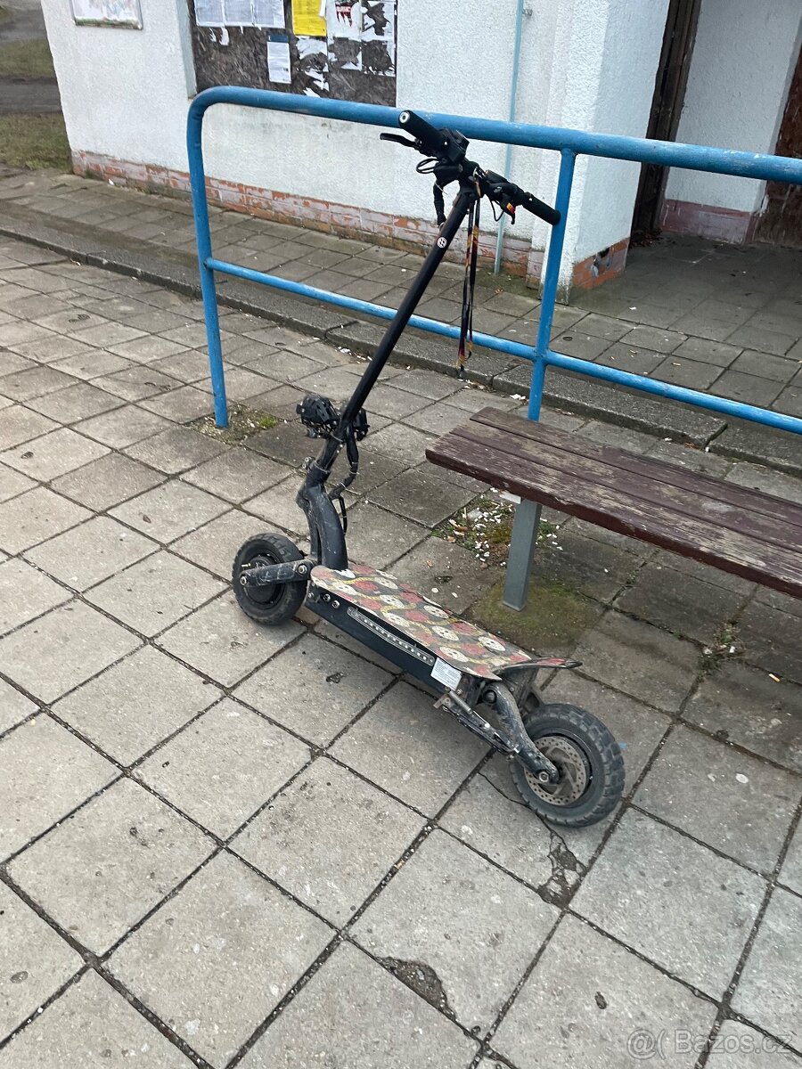 Elektrická koloběžka