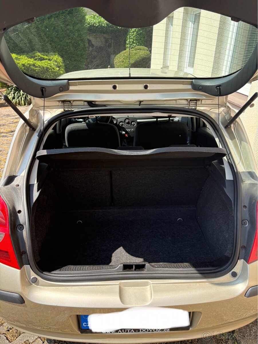 Renault Clio 3 1.6 16v 2006