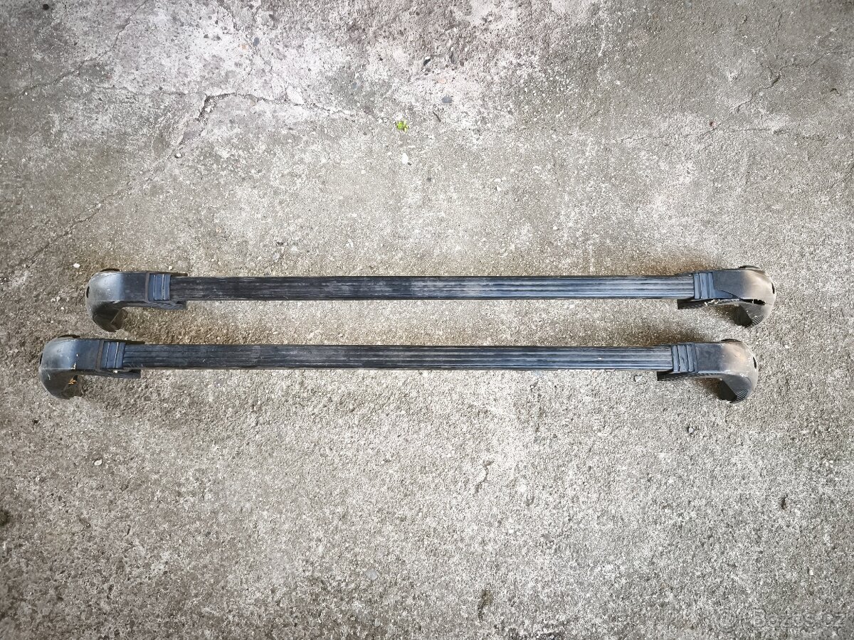 Střešní nosiče na Renault Megane rok 2004