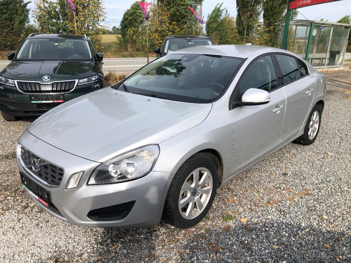 Volvo S60 2.0D3. 120 kw