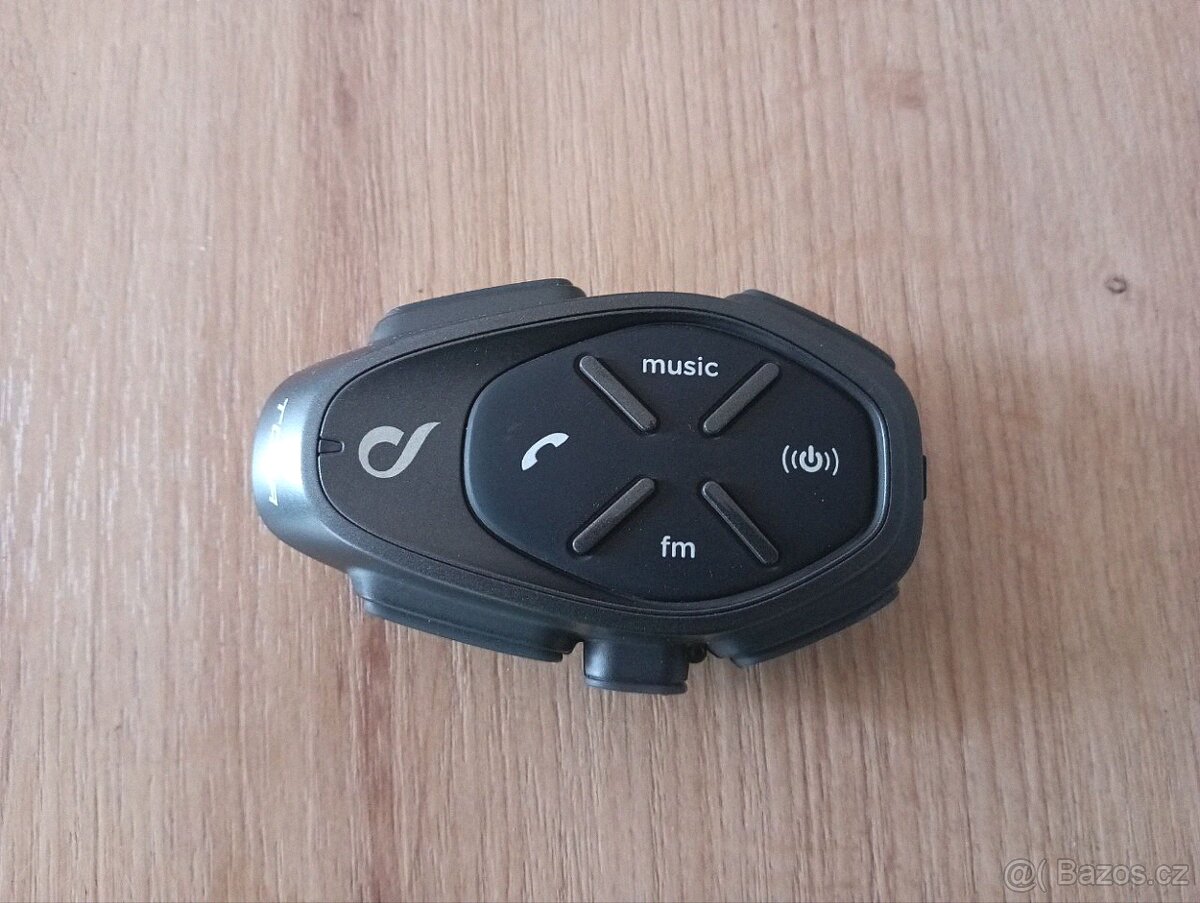 Interkom na moto