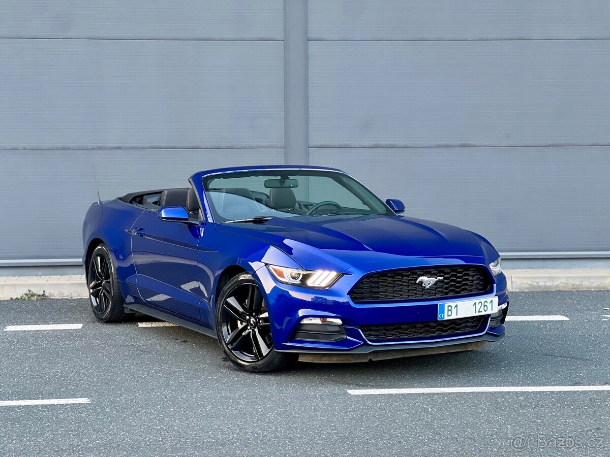 Ford Mustang Convertible 3,7 V6 // 29 000km