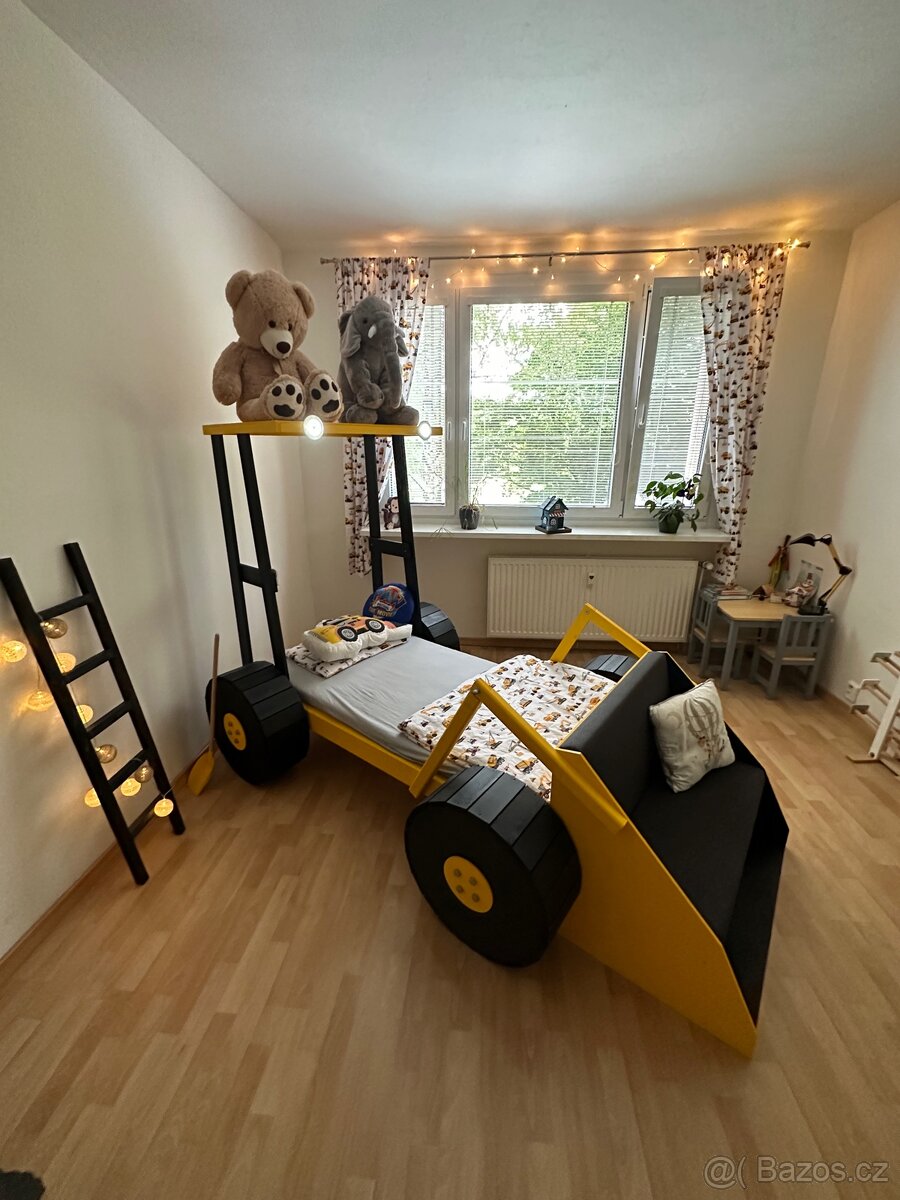 Dětská postel Bagr