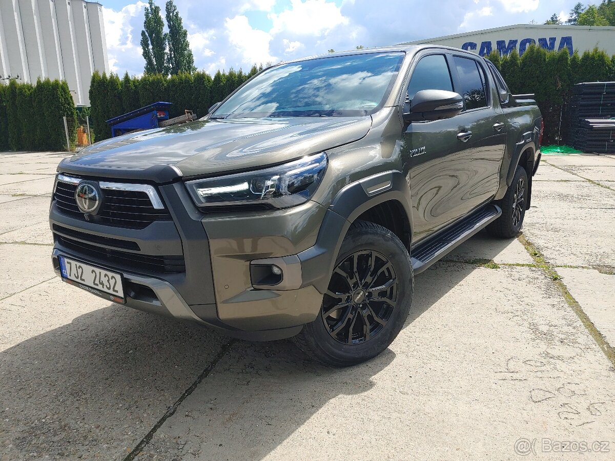 Toyota Hilux, 2.8, INVINCIBLE SPORT, DPH