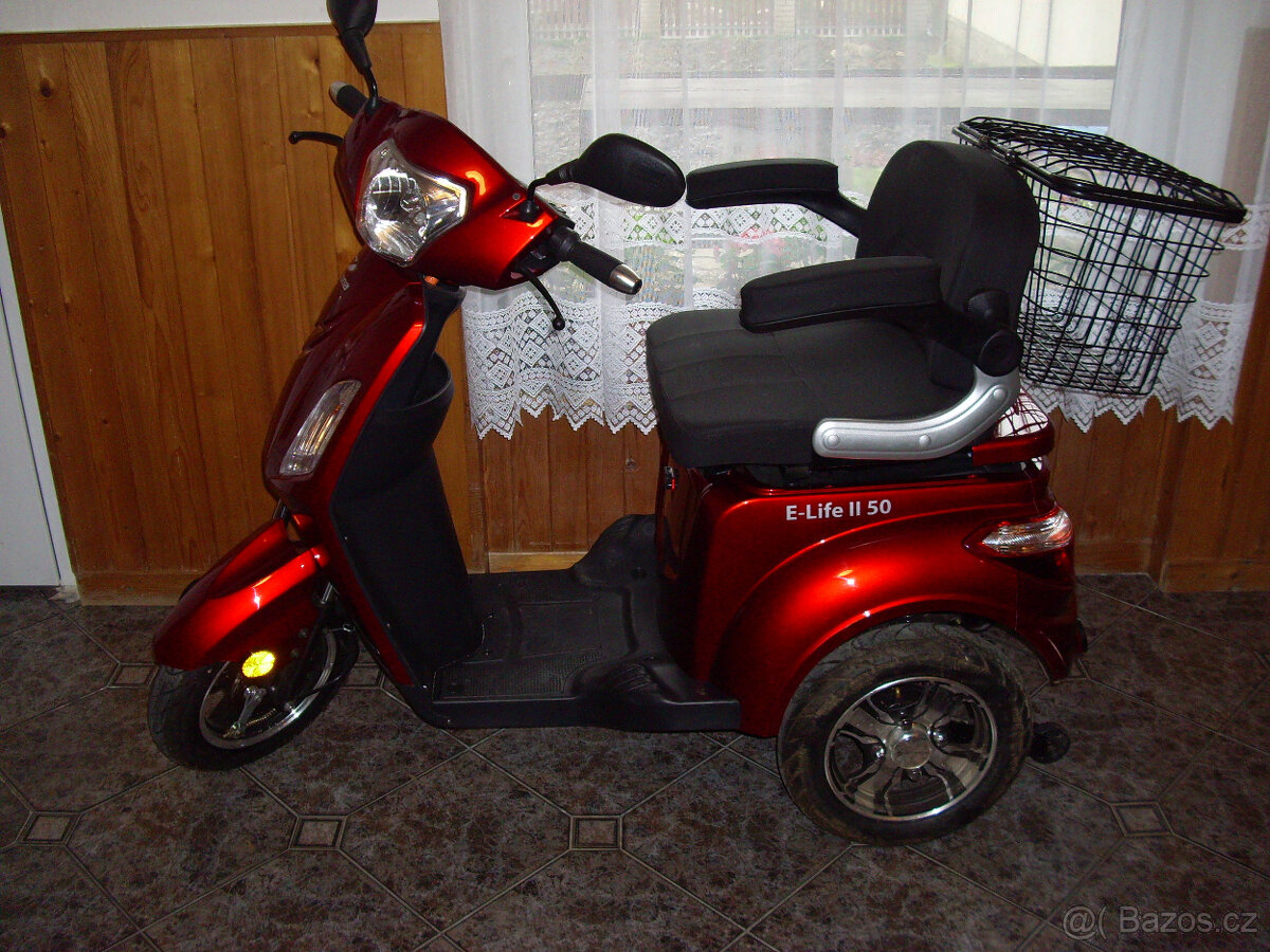 Elektrický invalidní vozík(tříkolka) JJM E-LIFE II