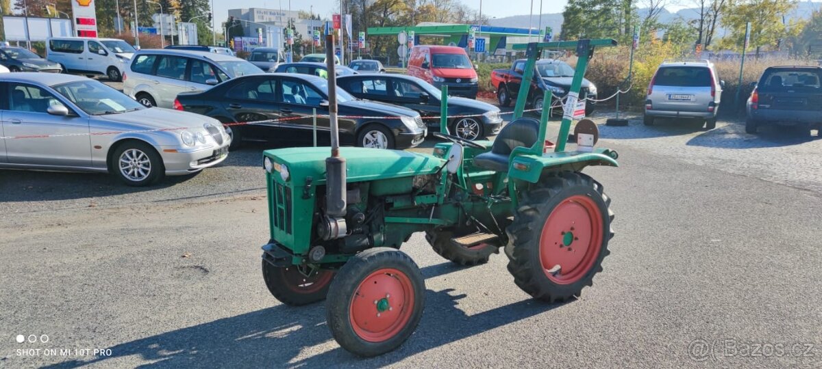 Traktor Holder B25 r.v 1969 s doklady,plně funkční