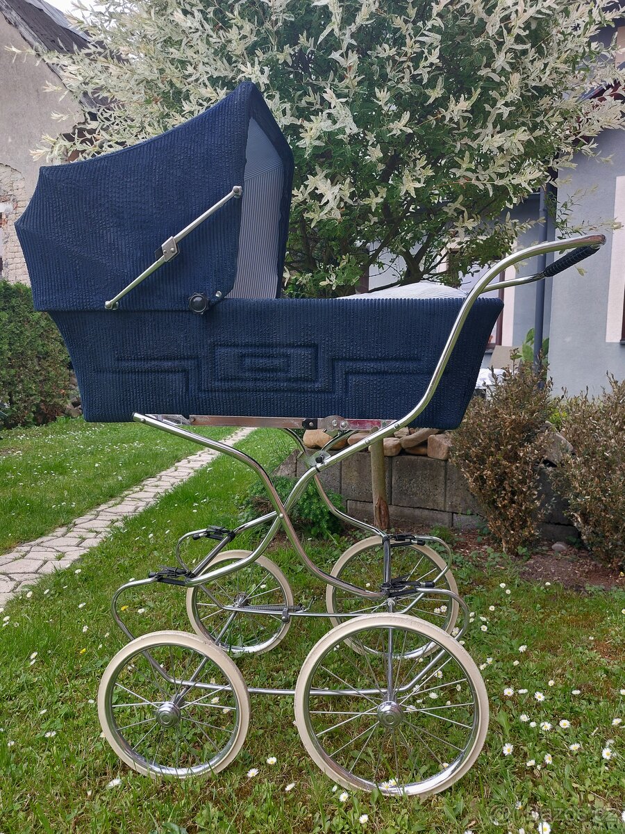 Retro kočárek podobný jako Stegner Zekiwa Gesslein