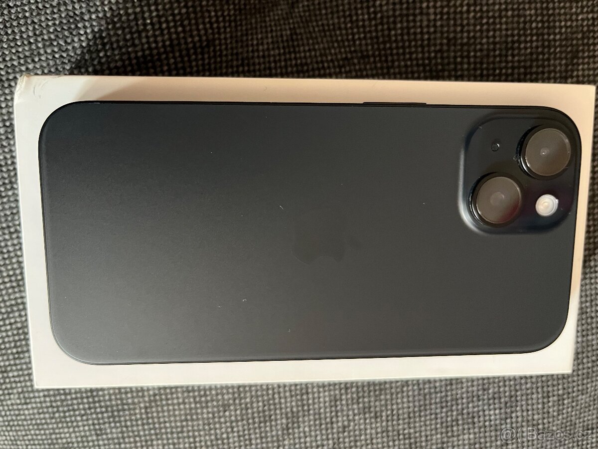 Prodám IPhone 15