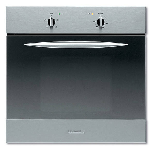 Vestavná trouba Baumatic B100SS-B, čistá, pěkný stav, záruka