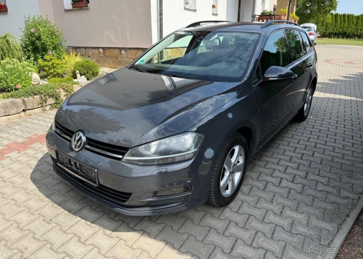 Volkswagen Golf VII 4x4 1,6 TDi pravidel.servi nafta
