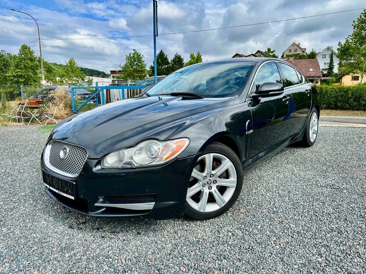 Jaguar XF 3.0 v6 Top stav