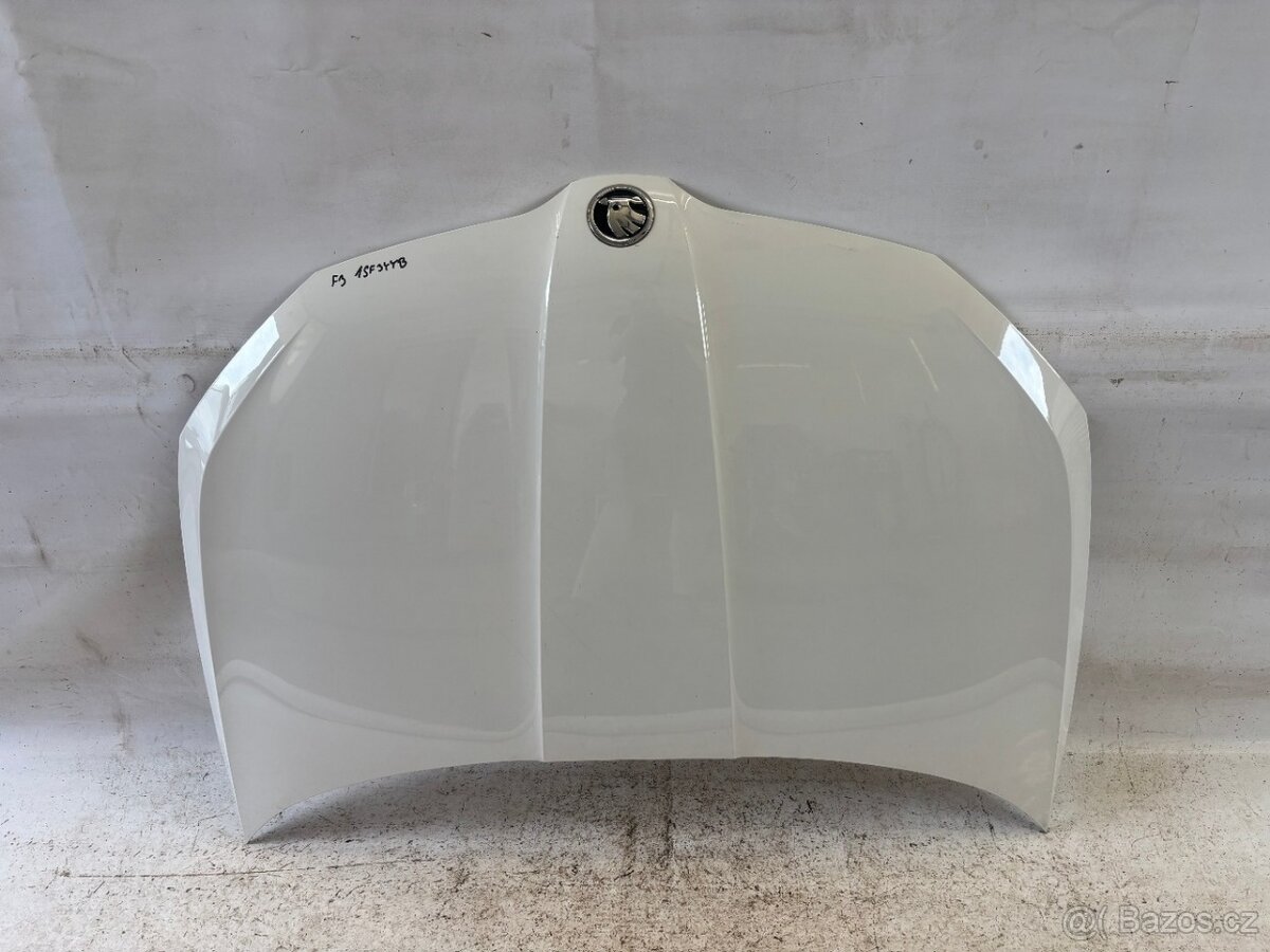 Kapota Škoda Fabia 3 bílá