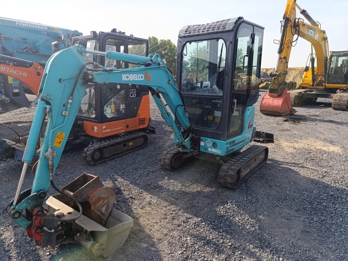 Pásový minibagr KOBELCO SK 17SR - 3E