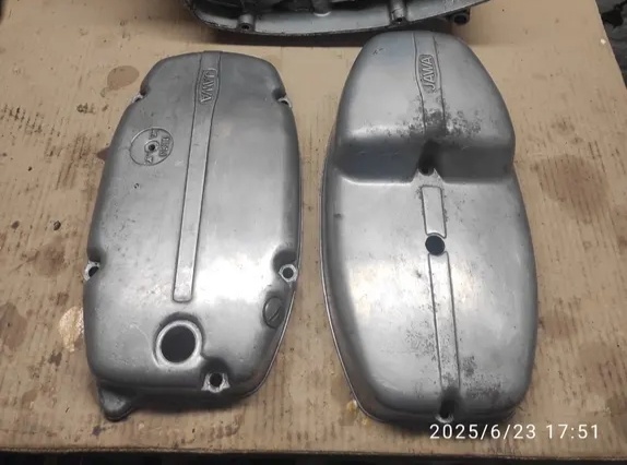 Víka motoru Jawa 350/634